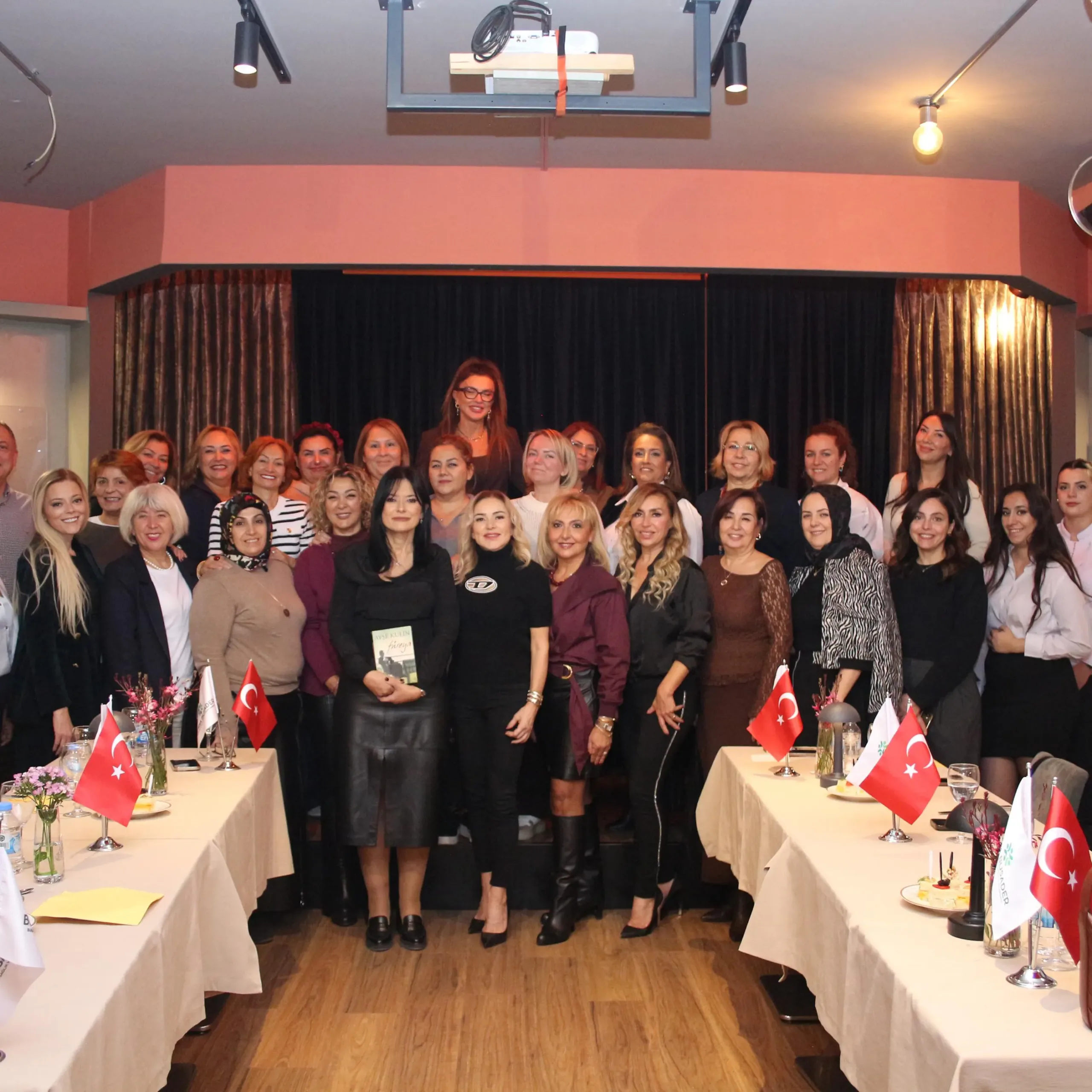 KİTAP KULÜBÜMÜZ 7.YILINDA…