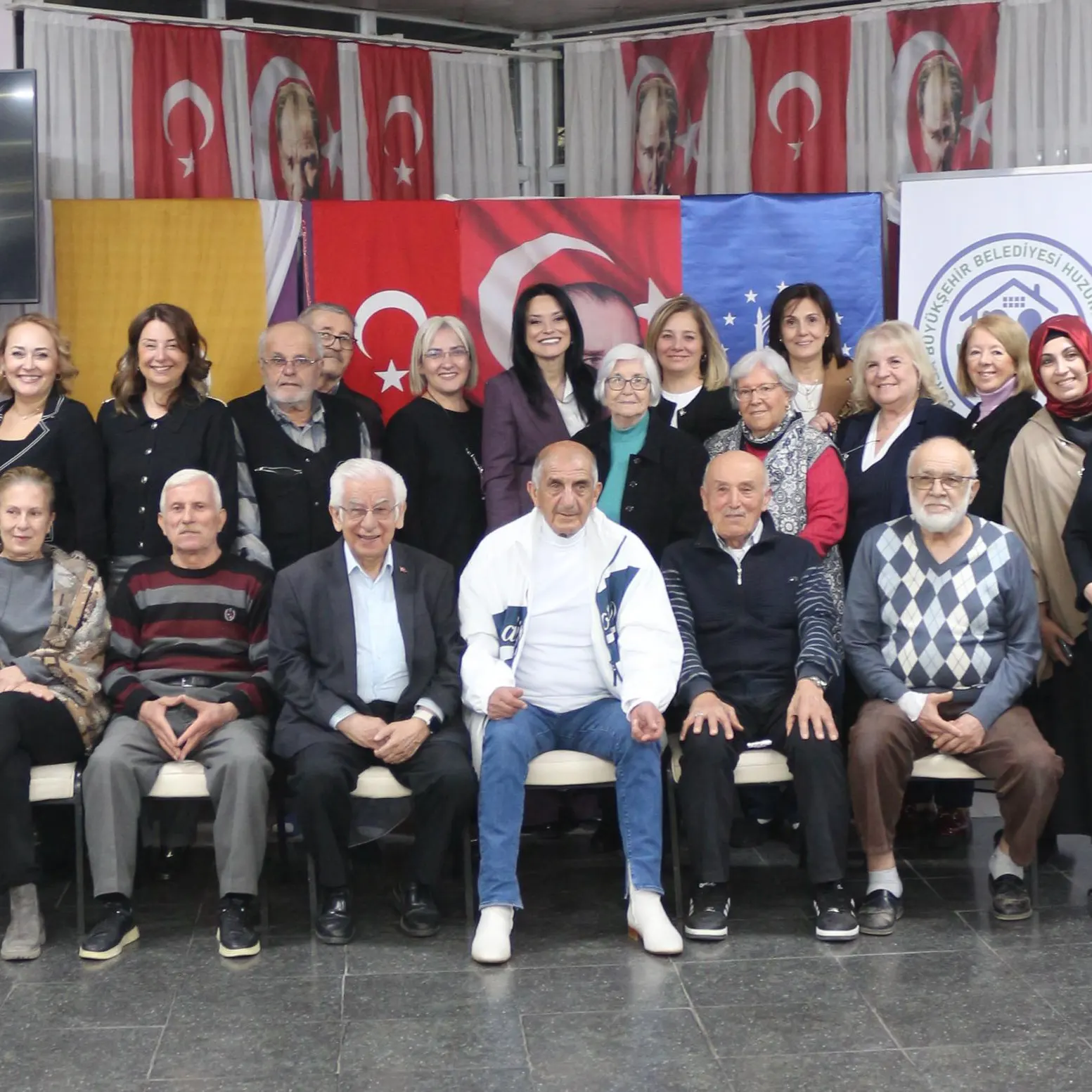 BU RAMAZAN İFTARIMIZI HUZUREVİNDEKİ BÜYÜKLERİMİZLE DÜZENLEDİK.