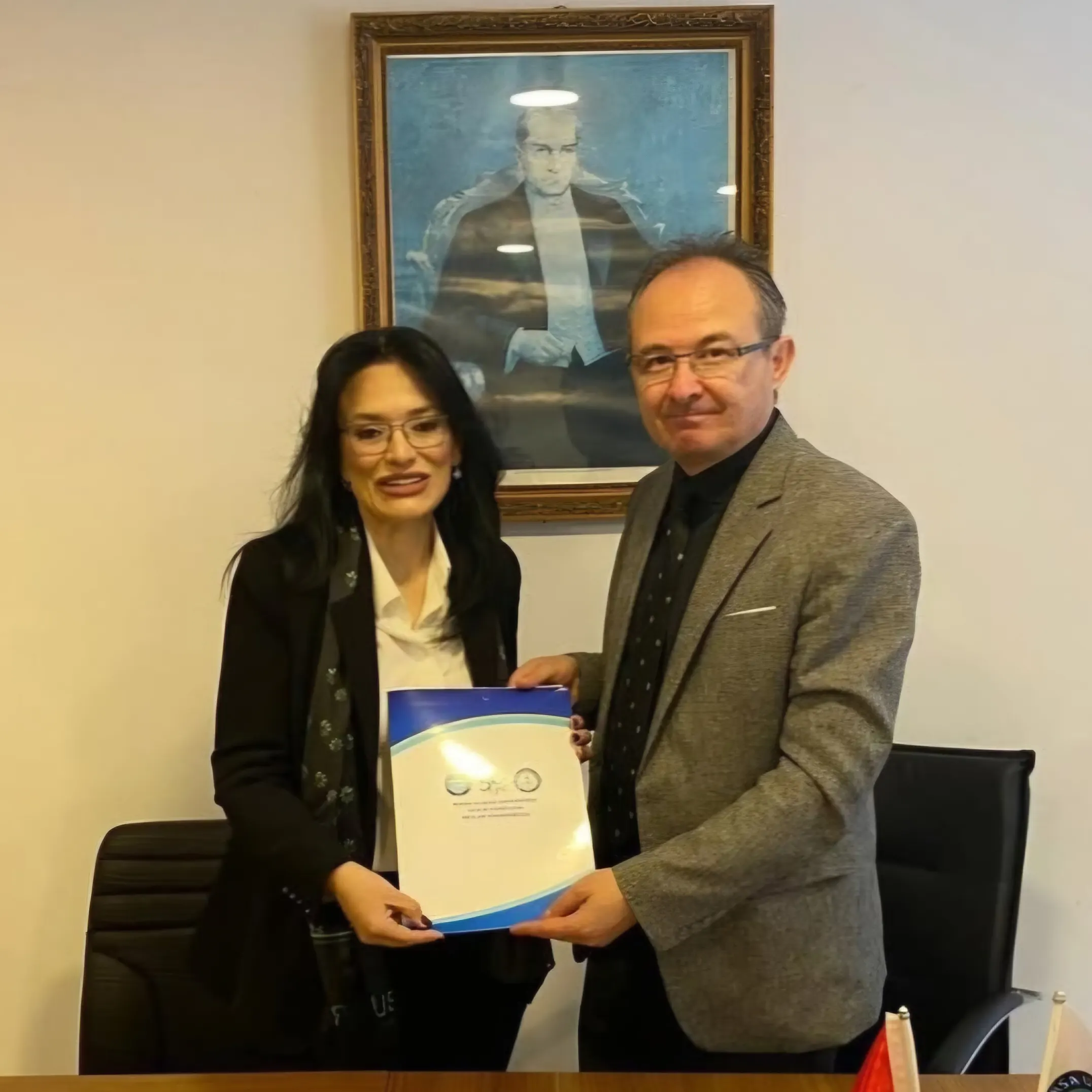 BURSA BUSADER YÖNETİM KURULU İLE BURSA SAĞLIK MESLEK YÜKSEKOKULU YÖNETİMİ PROTOKOLU